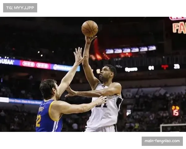 邓肯四十五度打板与背身技术 奠定内线基本功典范